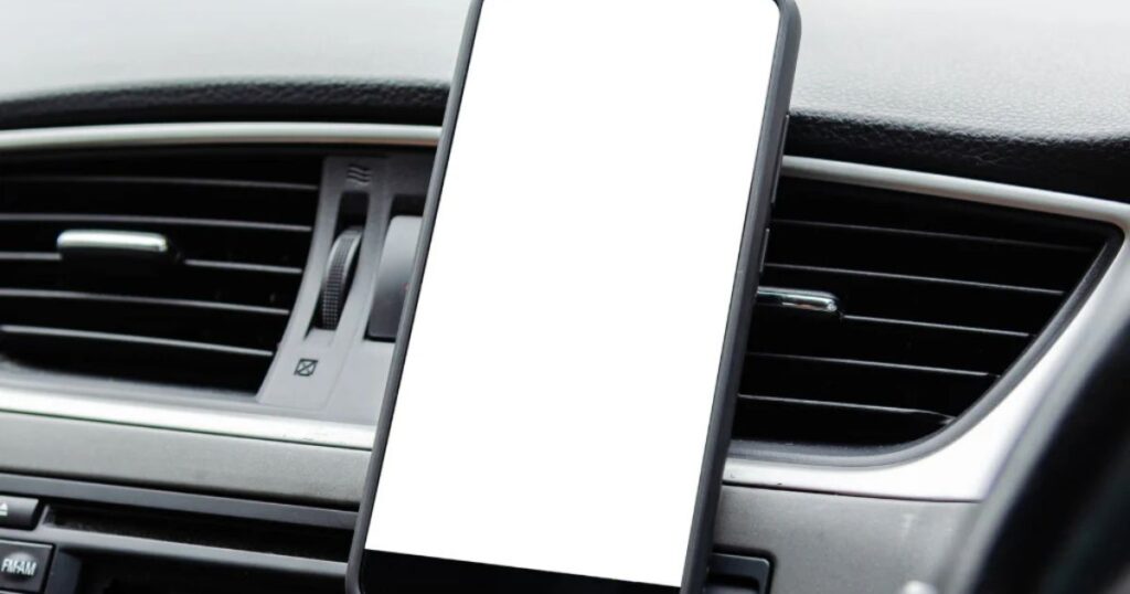 Benefits of Magnetic Car Phone Mounts