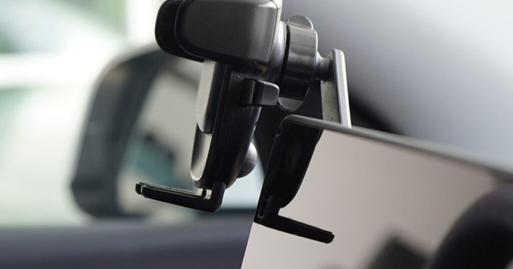 Easy-to-Install Car Phone Mount Features